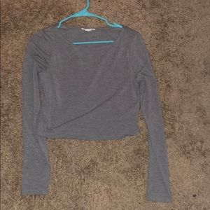 grey long sleeve crop top